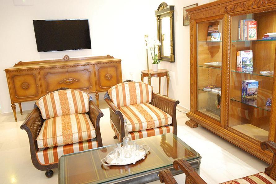 Heraklion Center Boutique 3 Bedroom Apartment Penelope Kültér fotó