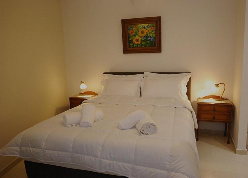 Heraklion Center Boutique 3 Bedroom Apartment Penelope Kültér fotó